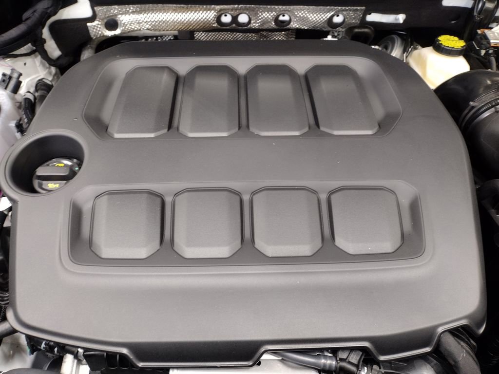 New 2026 Volkswagen Tiguan SE image 6