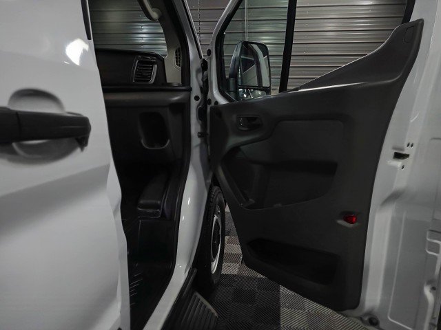 Used 2022 Ford Transit 350 XL image 30
