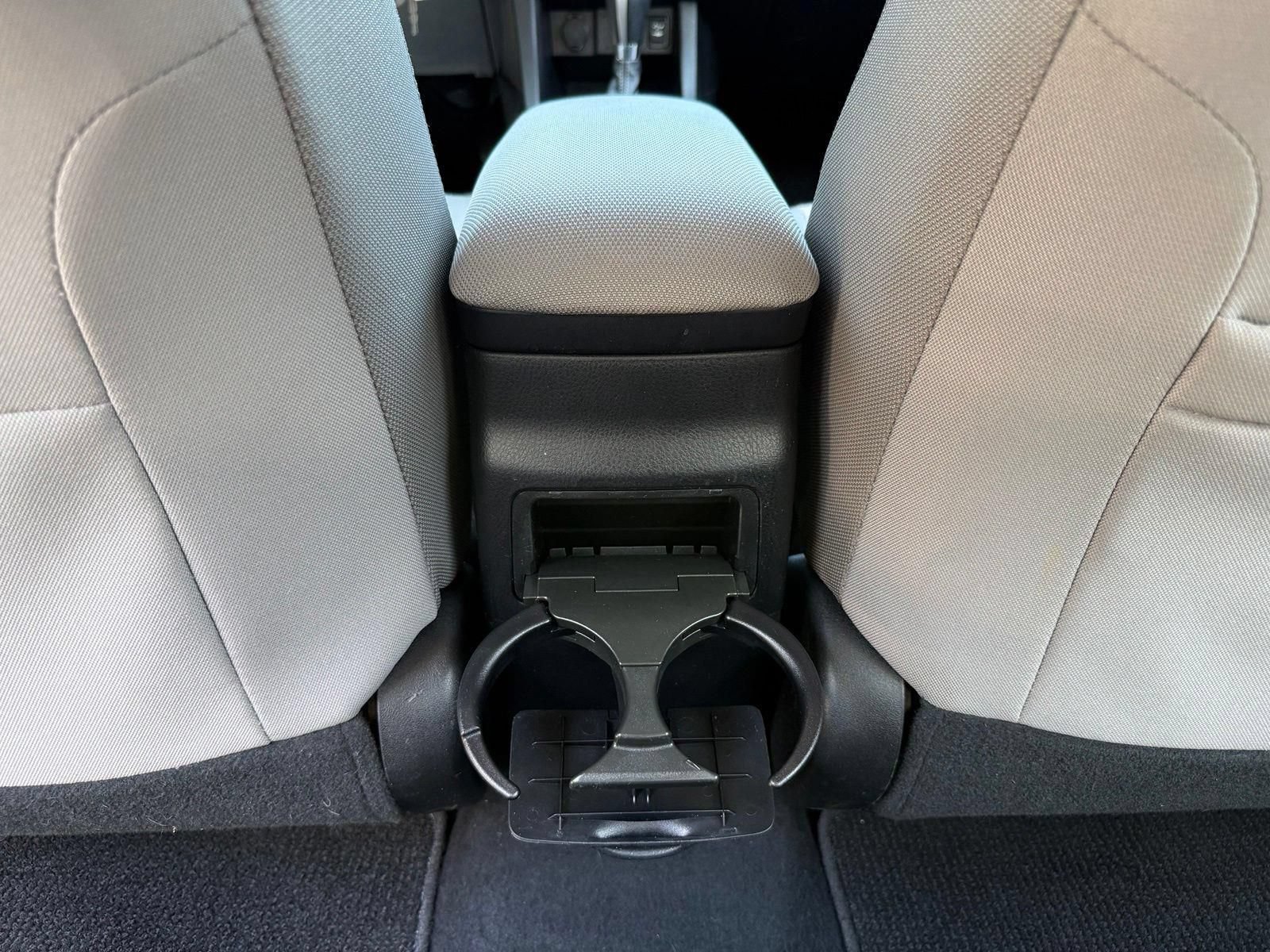 Used 2014 Toyota Corolla LE FWD image 20