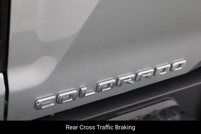 Used 2023 Chevrolet Colorado Trail Boss w/ Technology Package image 32