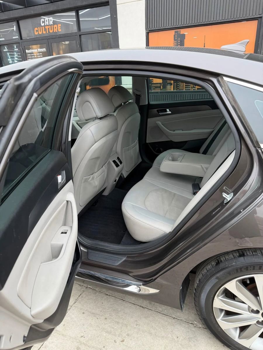 Used 2016 Hyundai Sonata Sport w/ Option Group 02 image 12