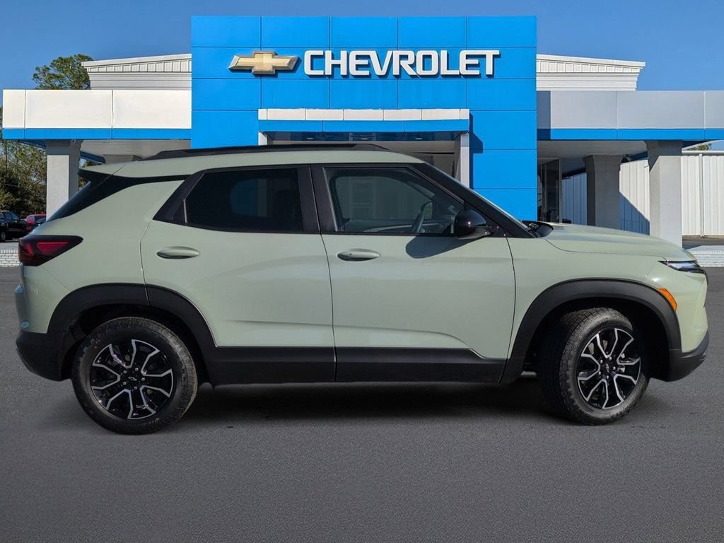 New 2026 Chevrolet TrailBlazer ACTIV w/ Convenience Package FWD image 3