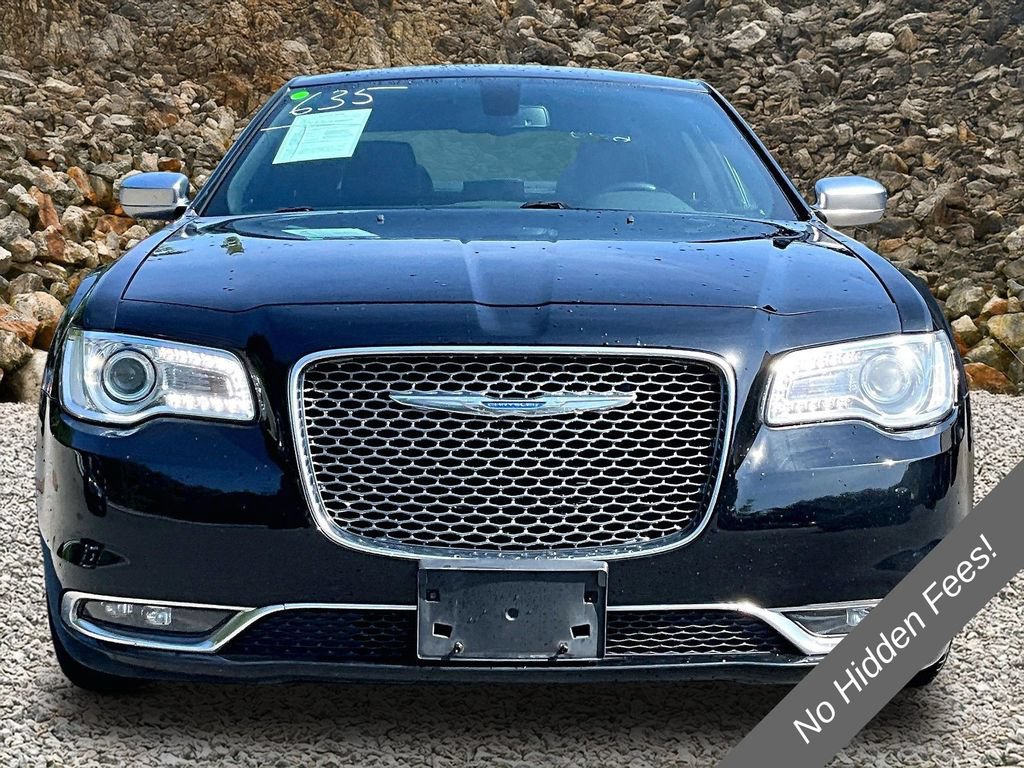 Used 2017 Chrysler 300 C Platinum AWD/4WD image 3