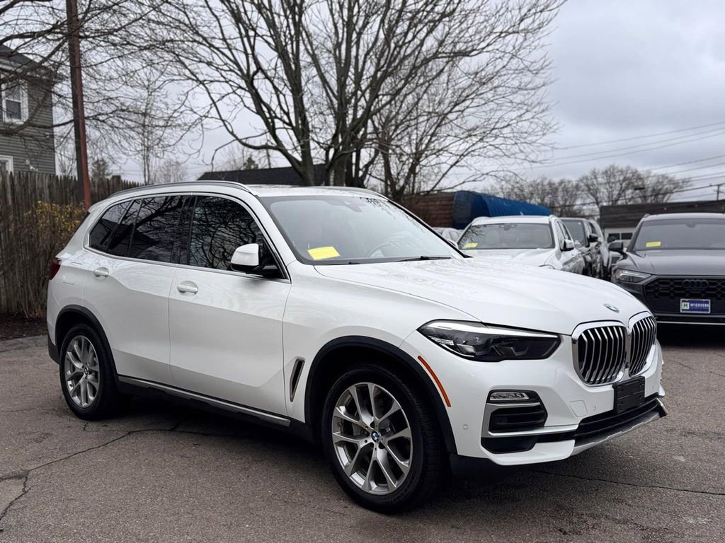 Used 2021 BMW X5 xDrive45e w/ Premium Package 3 AWD/4WD image 8