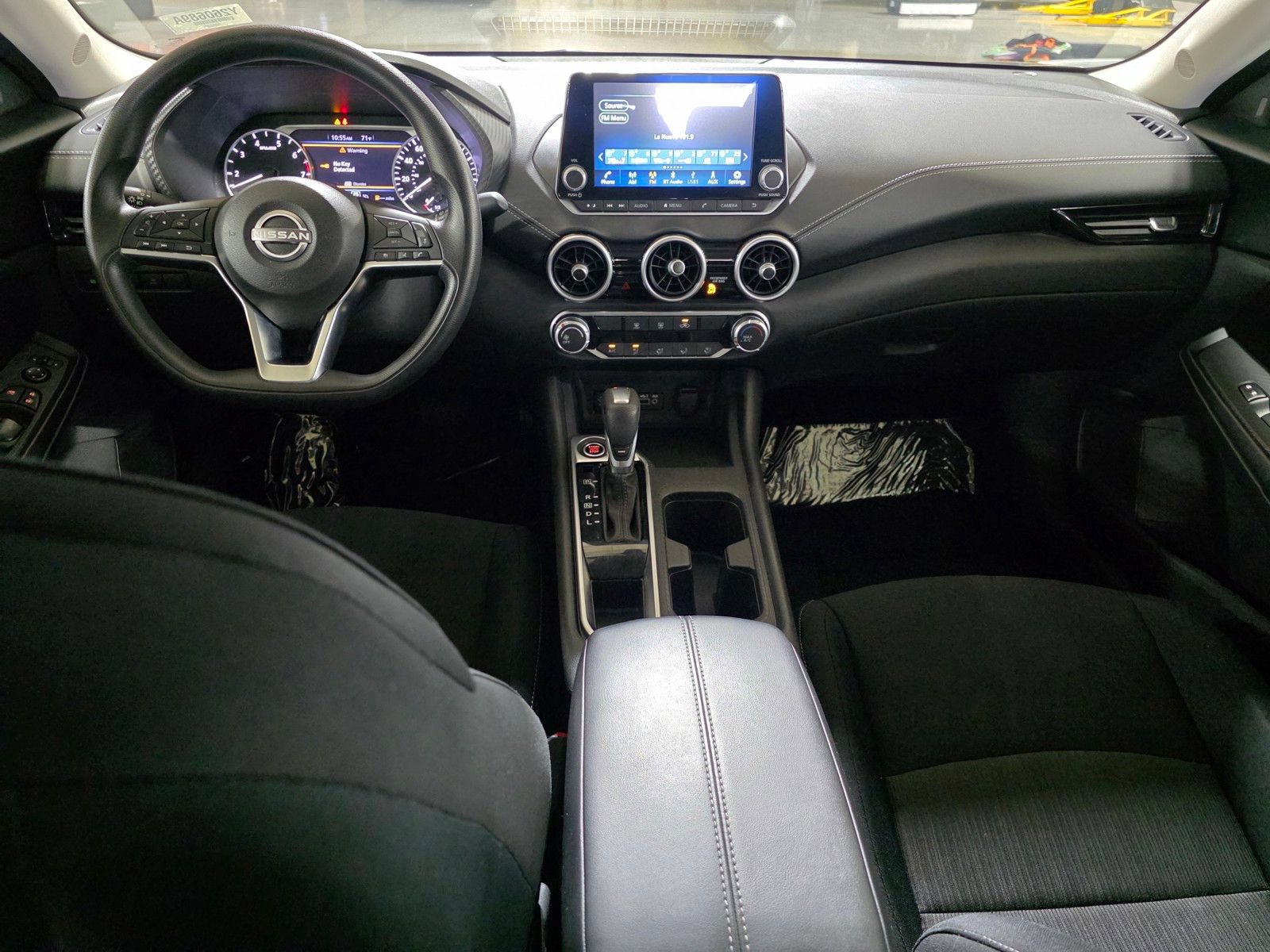 Used 2024 Nissan Sentra SV FWD image 18