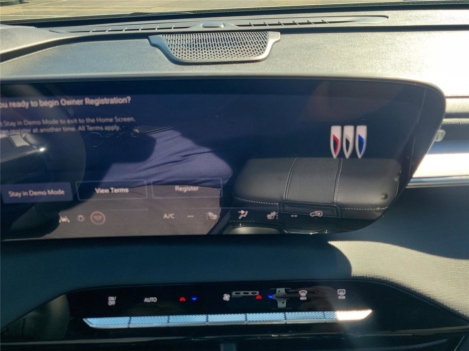 New 2026 Buick Enclave Sport Touring w/ Power Package image 29