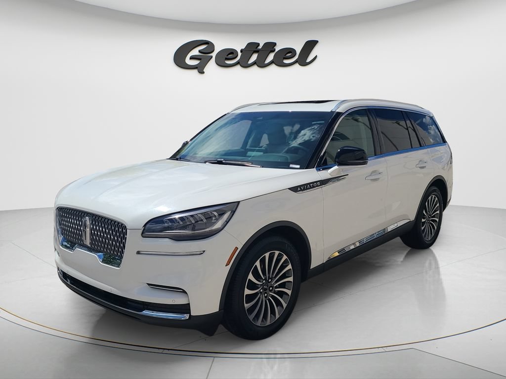 Used 2023 Lincoln Aviator 2WD w/ Premium Package image 1