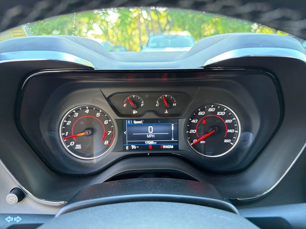 Used 2024 Chevrolet Camaro LT RWD image 18