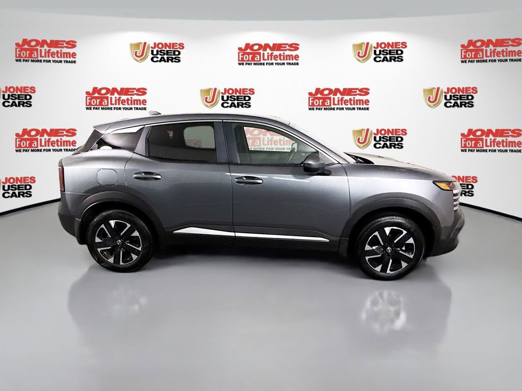 Certified 2025 Nissan Kicks SV image 17