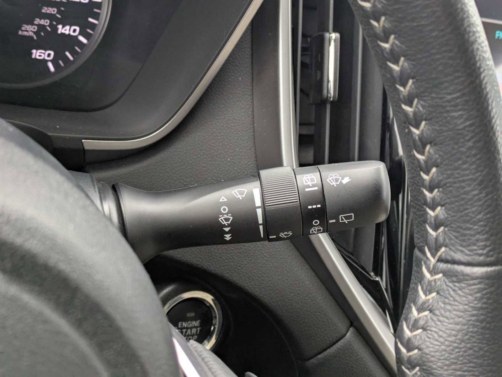 Used 2024 Subaru Ascent Premium w/ Convenience Package image 26