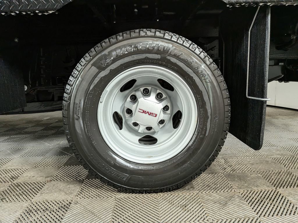 New 2025 GMC Sierra 3500 Pro w/ Convenience Package image 11