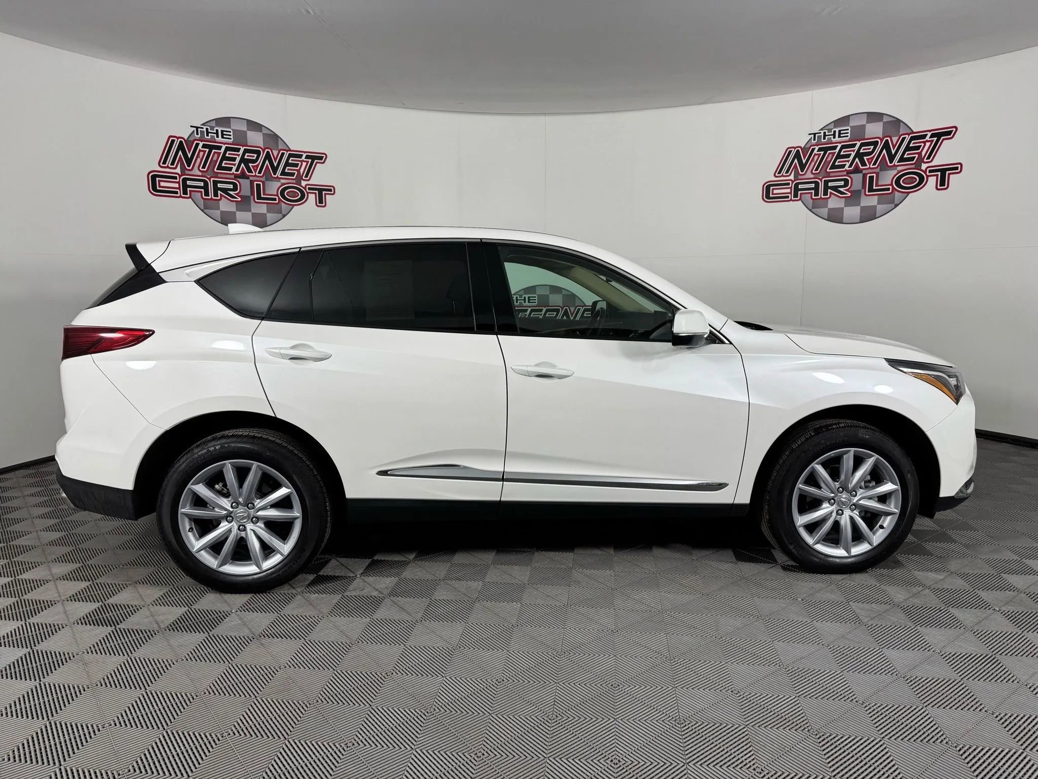 Used 2024 Acura RDX SH-AWD image 8