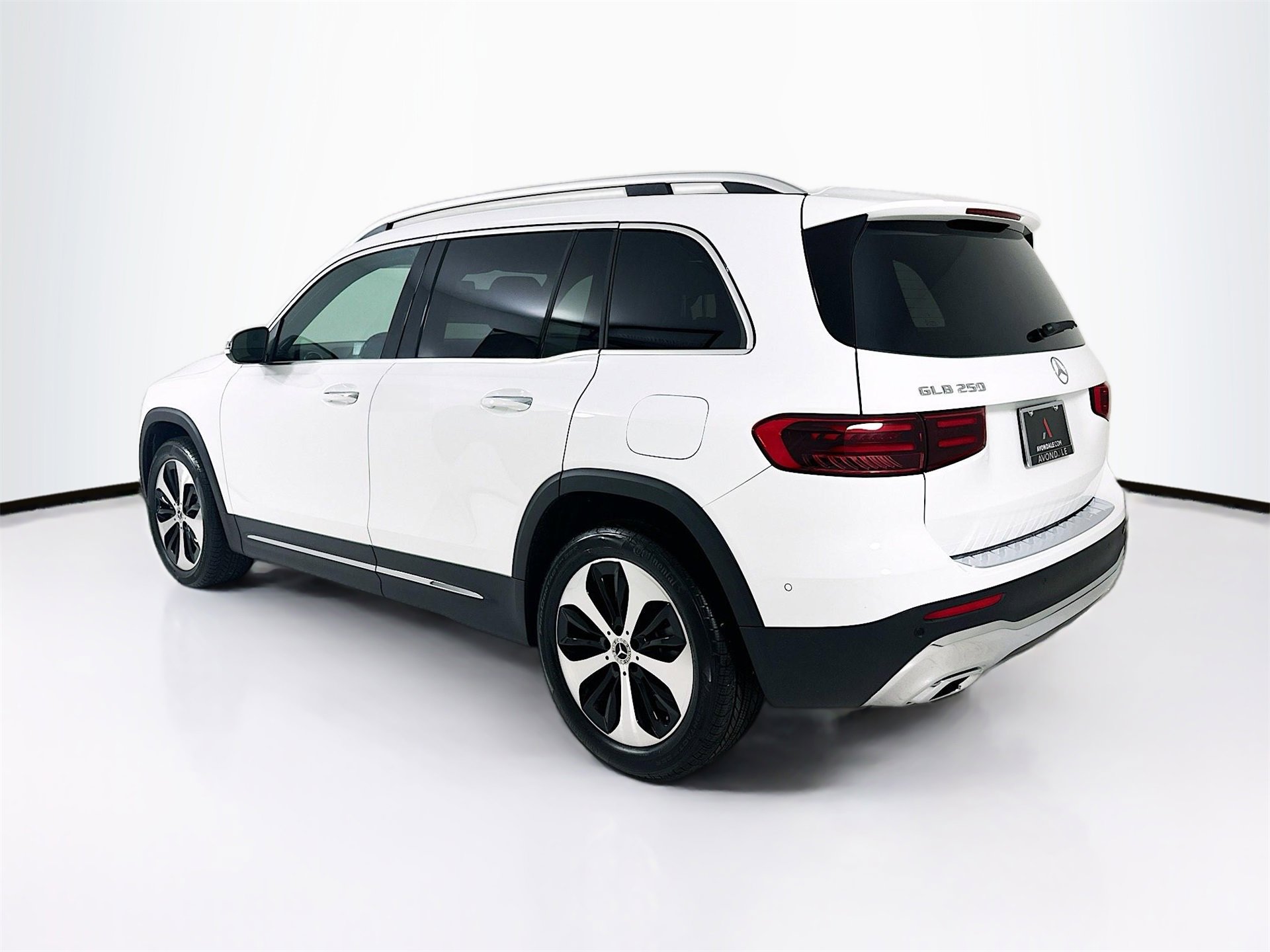 New 2026 Mercedes-Benz GLB 250 image 6