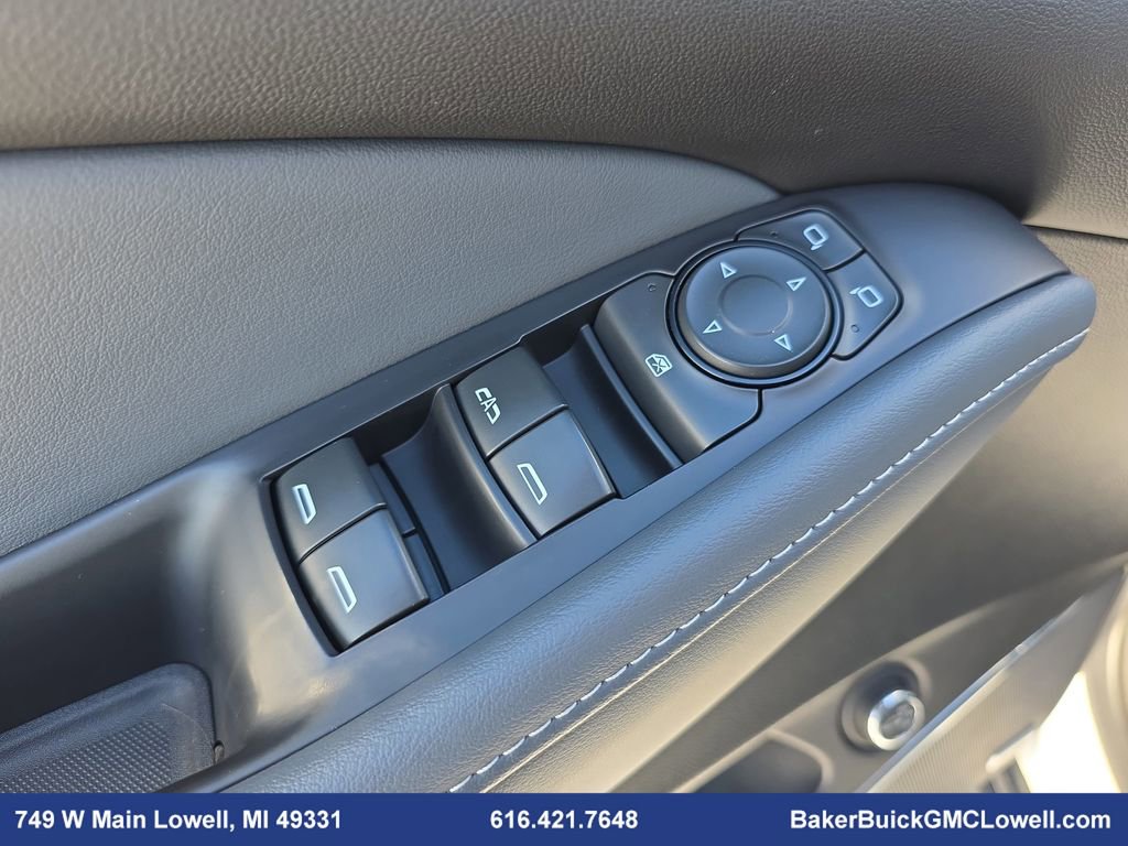 Used 2021 Buick Enclave Essence image 29