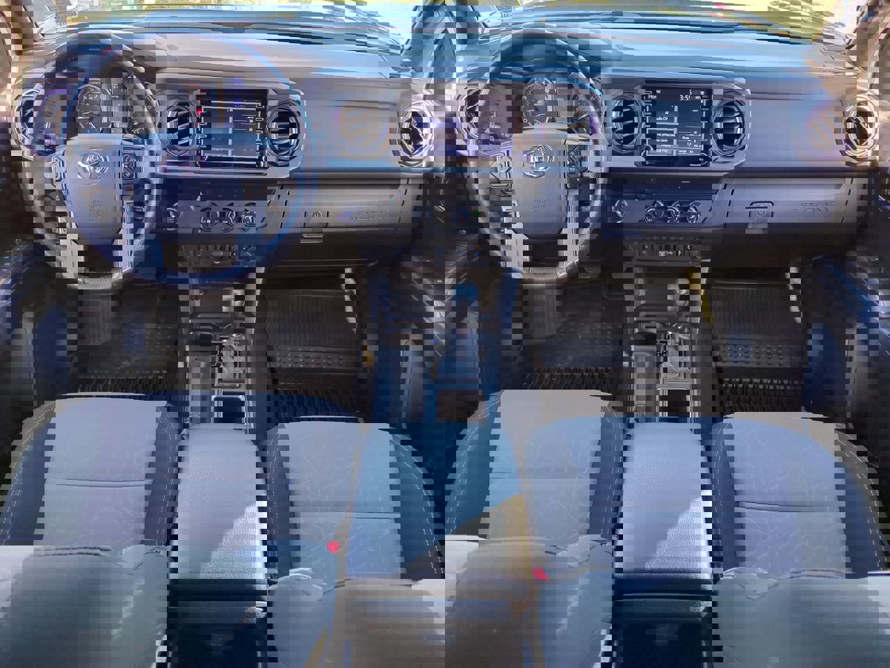 Used 2020 Toyota Tacoma TRD Off-Road image 15