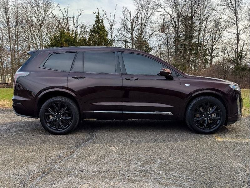 Used 2020 Cadillac XT6 Sport AWD/4WD image 3
