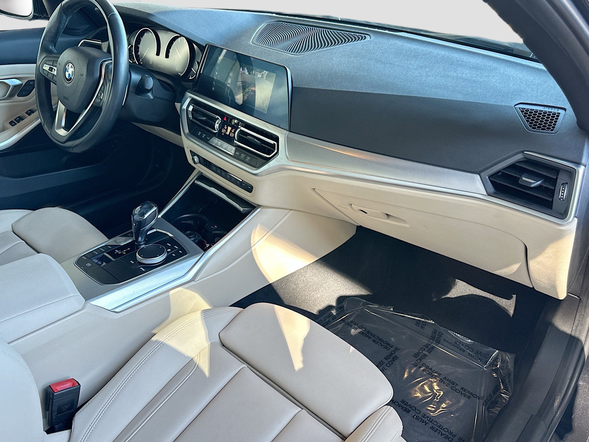 Used 2020 BMW 330i Sedan w/ Convenience Package image 29