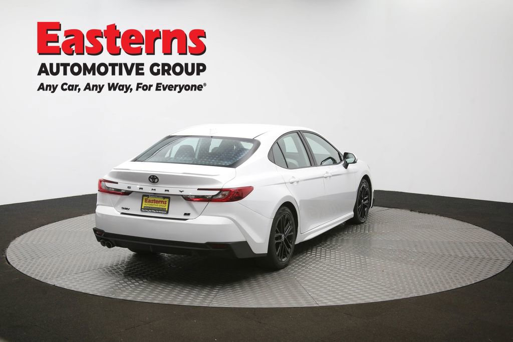 Used 2025 Toyota Camry SE w/ Convenience Package FWD image 39