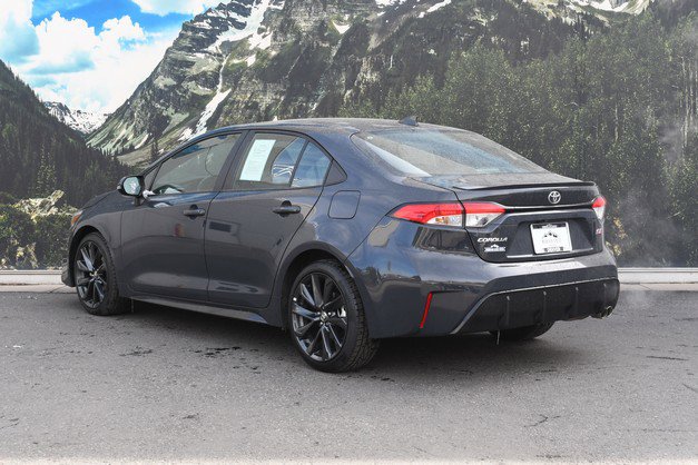 Certified 2024 Toyota Corolla SE image 9