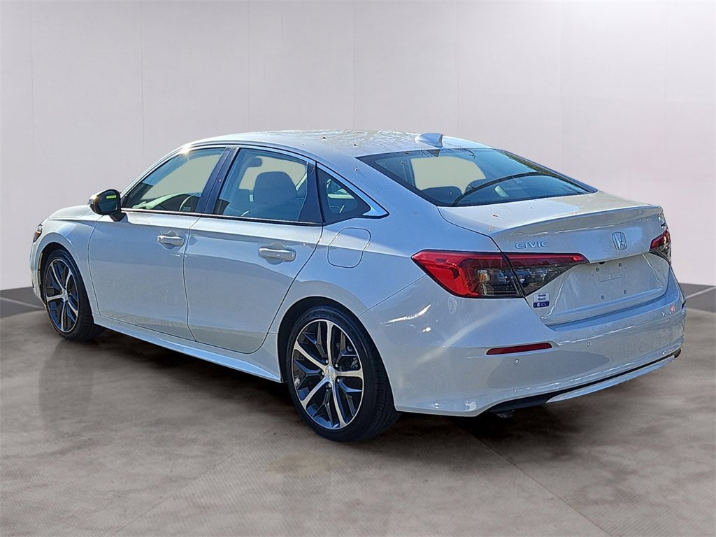 Certified 2023 Honda Civic Touring image 5