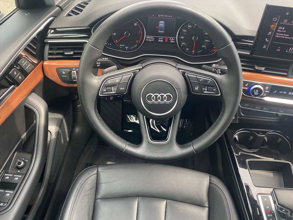 Used 2023 Audi A4 2.0T Premium w/ Convenience Package image 5