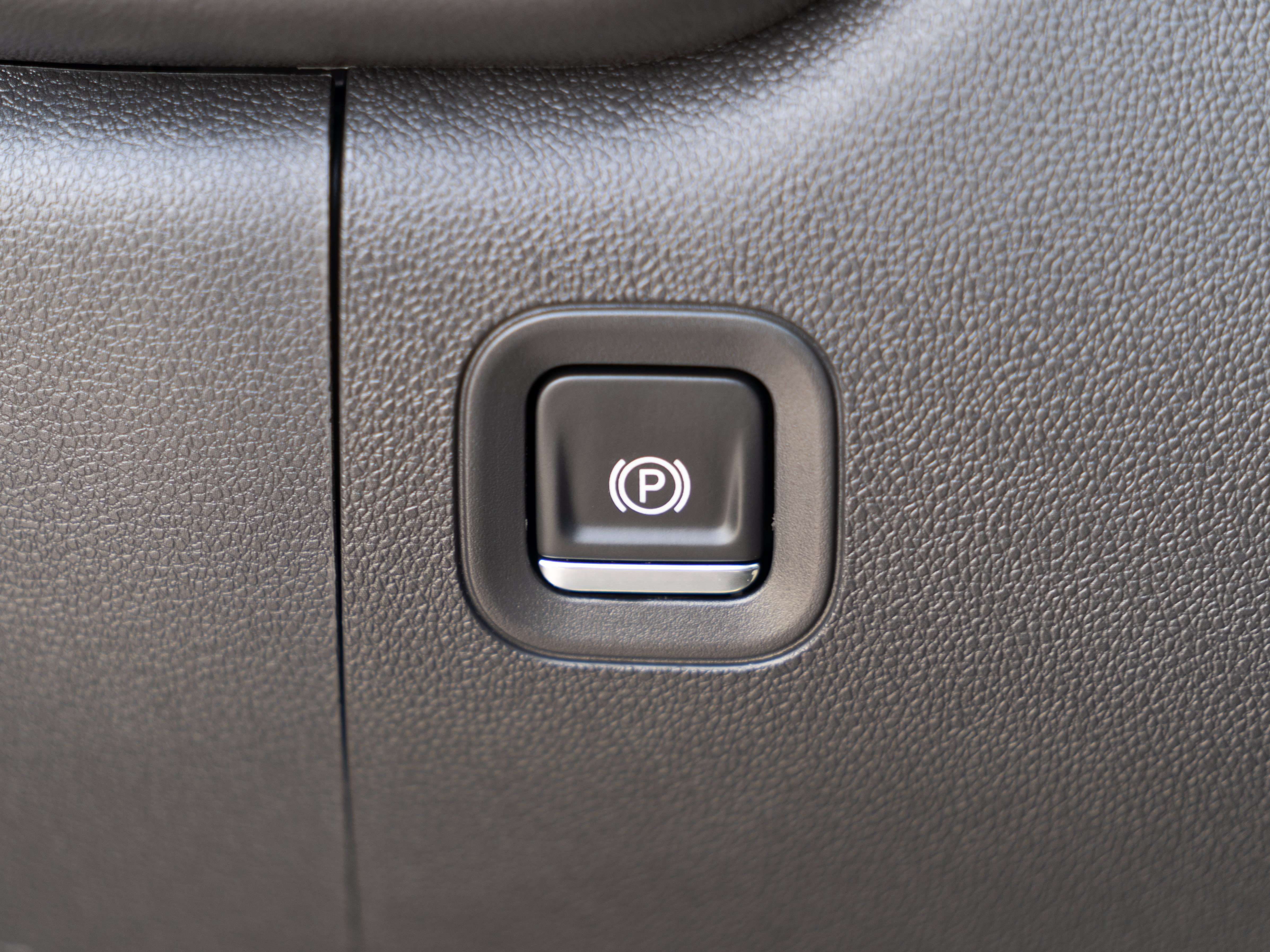 Used 2026 Chevrolet Silverado 1500 Custom RWD image 19