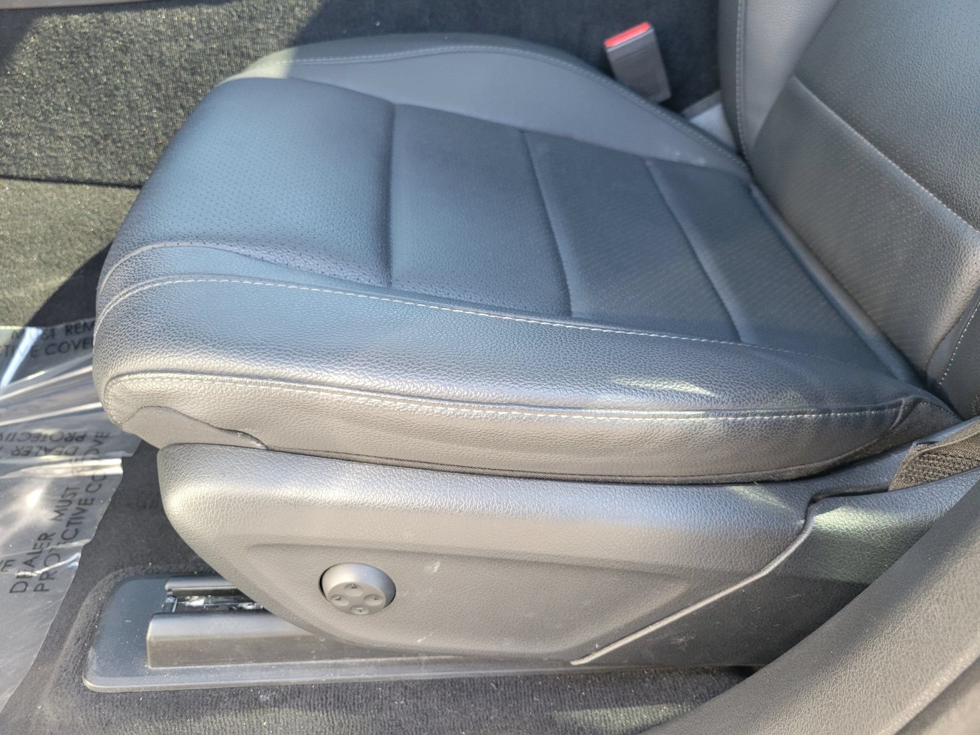 Used 2024 Mercedes-Benz GLS 450 4MATIC image 25