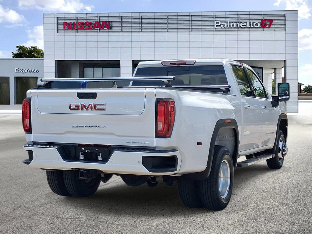 Used 2023 GMC Sierra 3500 Denali AWD/4WD image 6