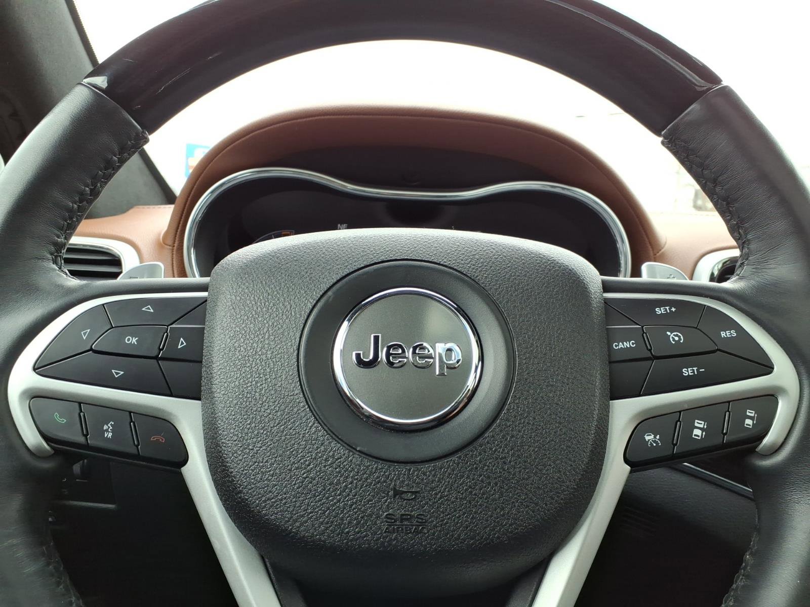 Used 2018 Jeep Grand Cherokee Summit image 28