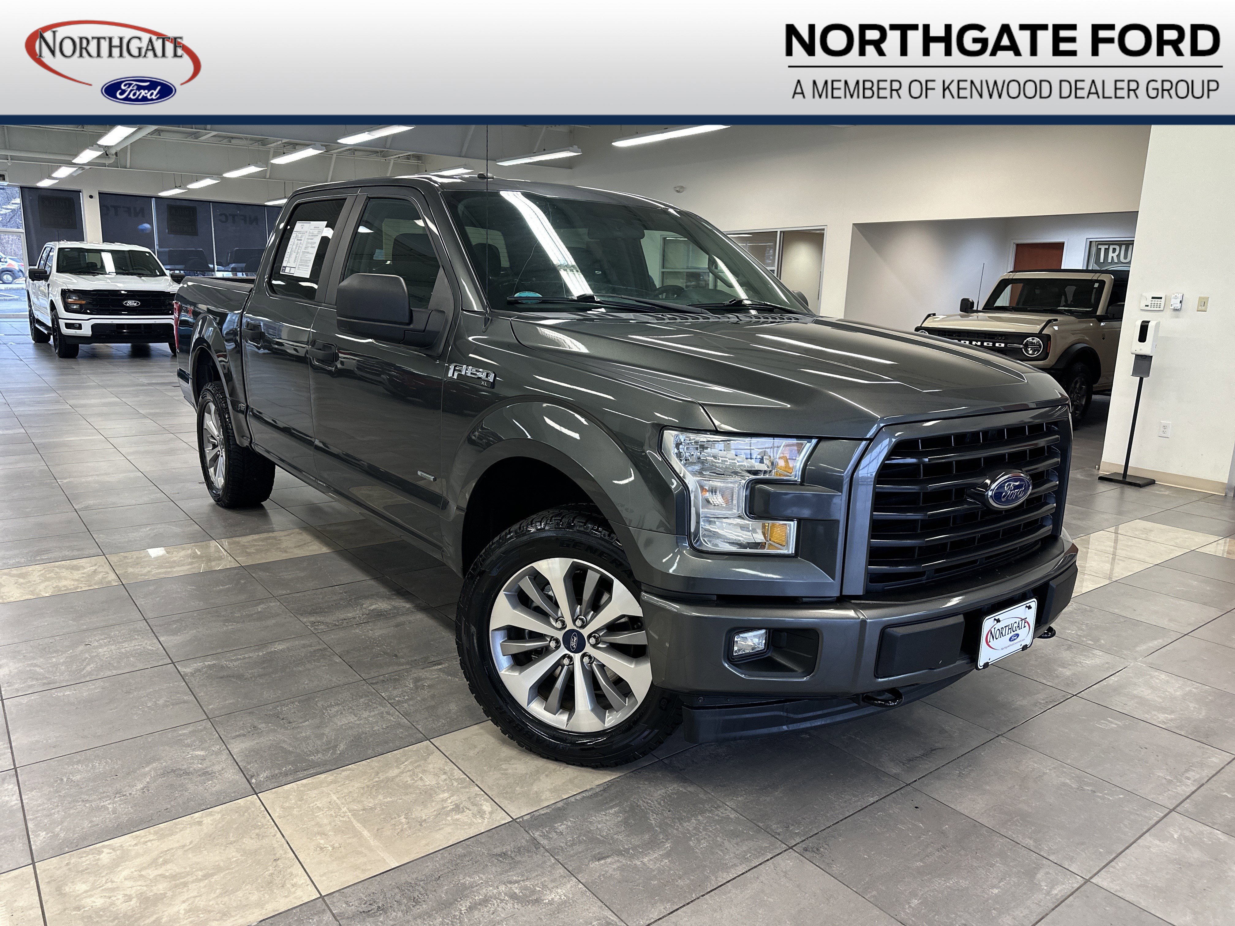 Used 2017 Ford F150 XL w/ Equipment Group 101A Mid image 1