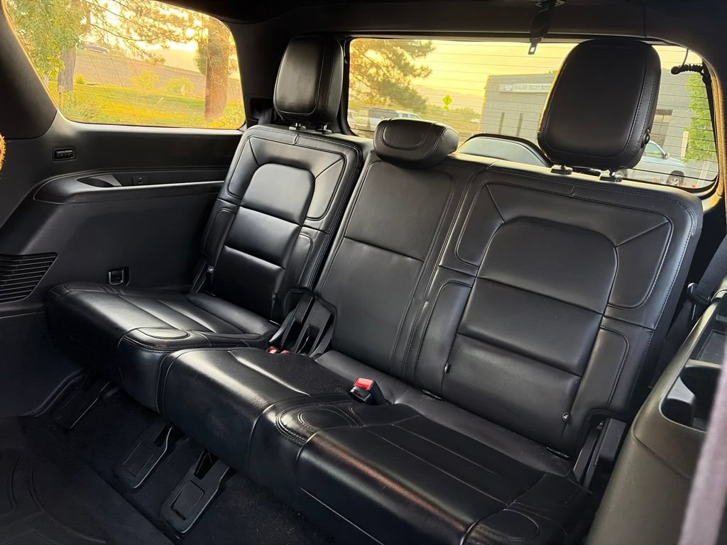 Used 2021 Lincoln Navigator Reserve AWD/4WD image 24