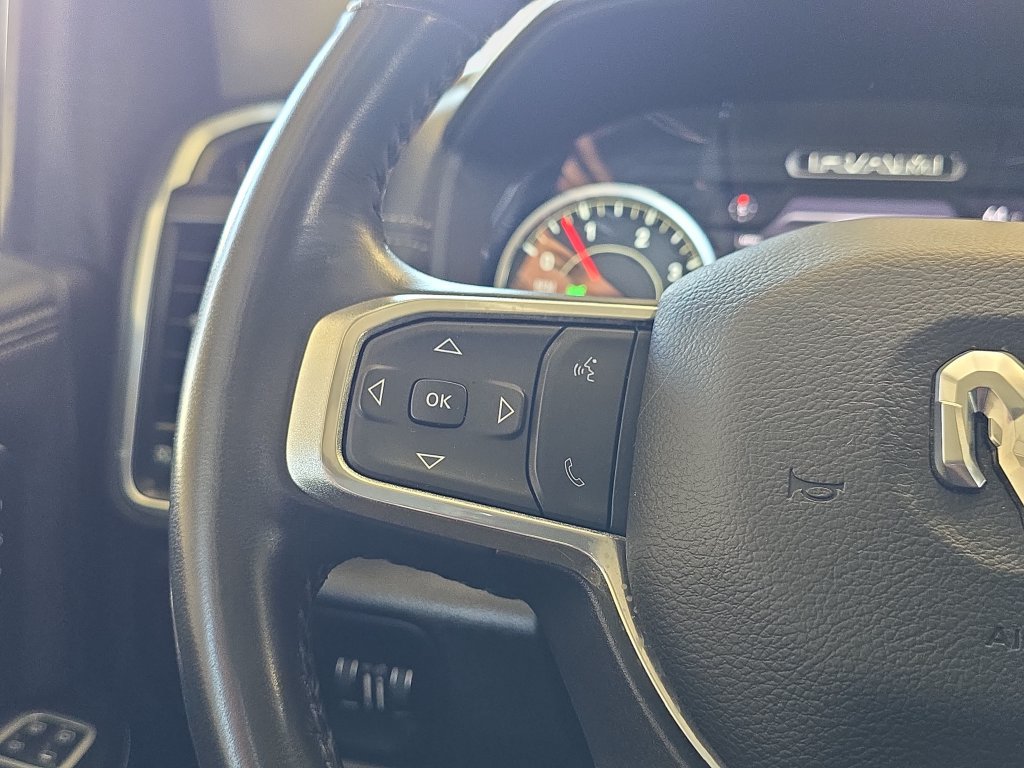 Used 2023 RAM 3500 Laramie AWD/4WD image 17