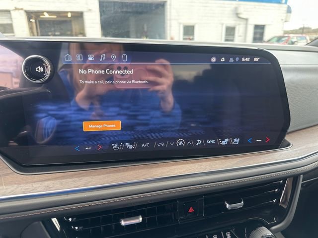 New 2026 Chevrolet Suburban High Country image 25