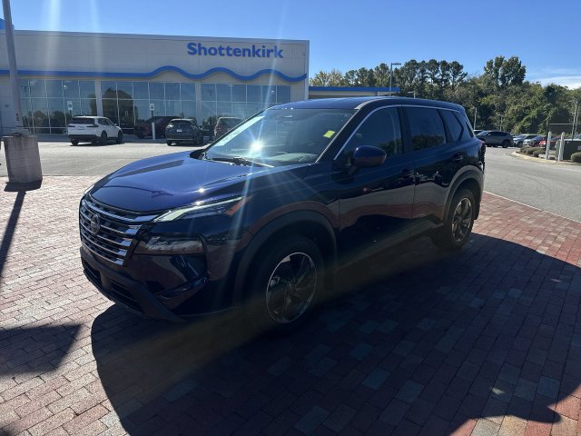 Used 2026 Nissan Rogue SV