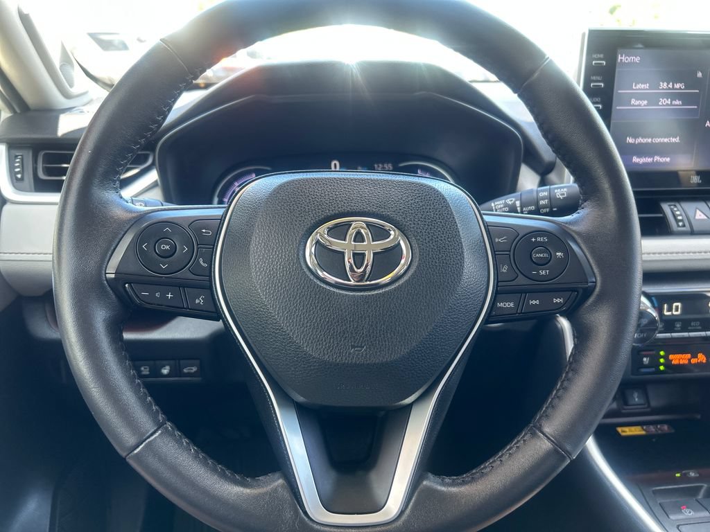 Certified 2022 Toyota RAV4 Limited AWD/4WD image 17