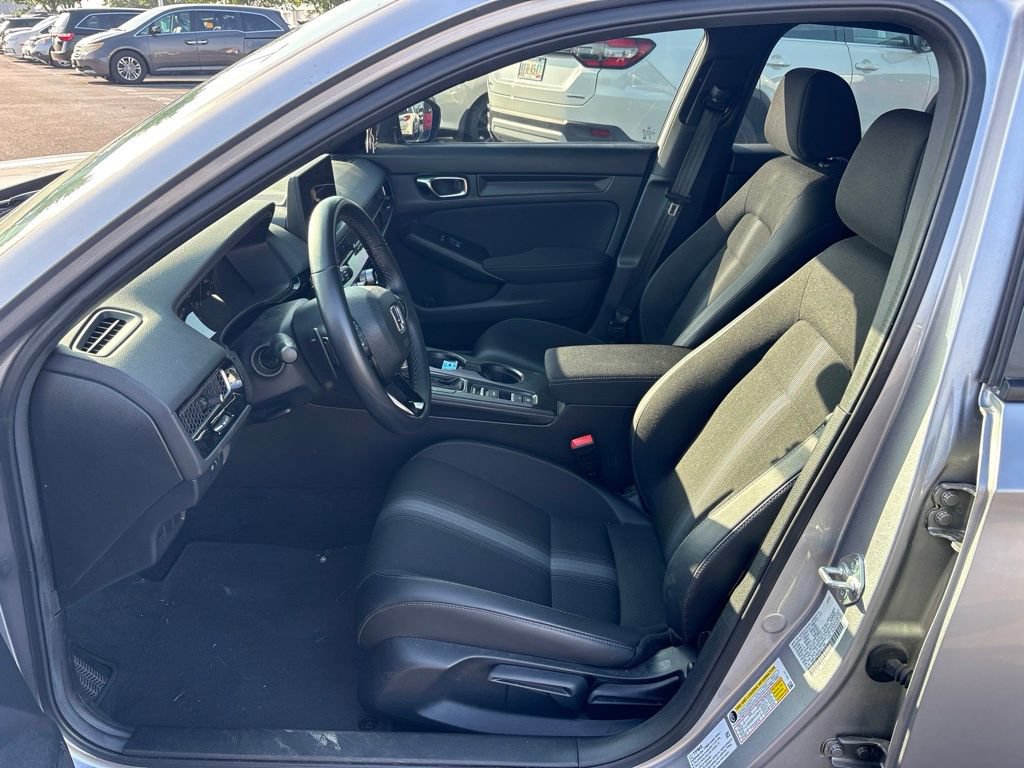 Used 2025 Honda Civic Sport image 14