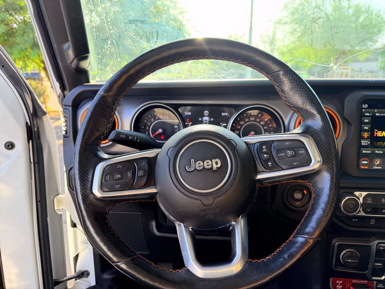 Used 2021 Jeep Gladiator Mojave AWD/4WD image 12
