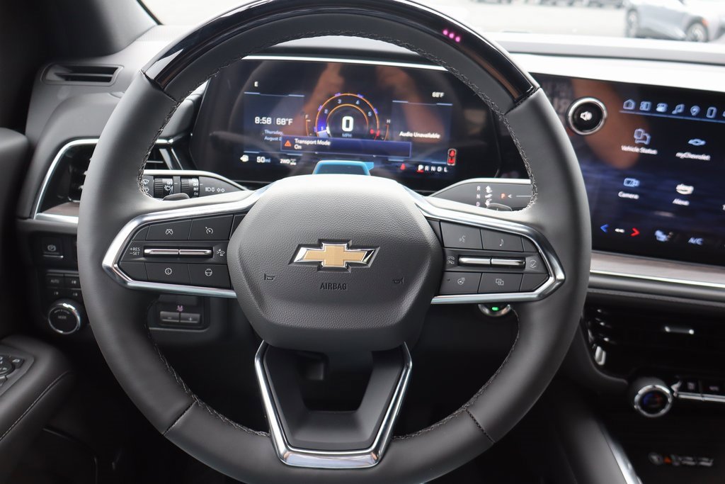 New 2025 Chevrolet Suburban LT w/ Advanced Technology Package image 6