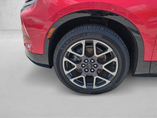 Used 2024 Chevrolet Blazer RS w/ Enhanced Convenience Package FWD image 23