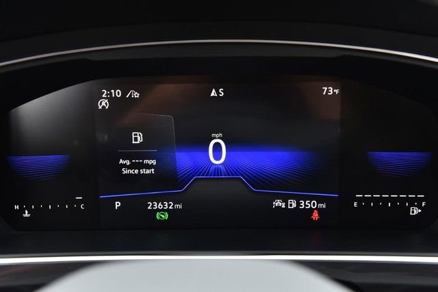 Certified 2023 Volkswagen Tiguan SE w/ Panoramic Sunroof Package image 11