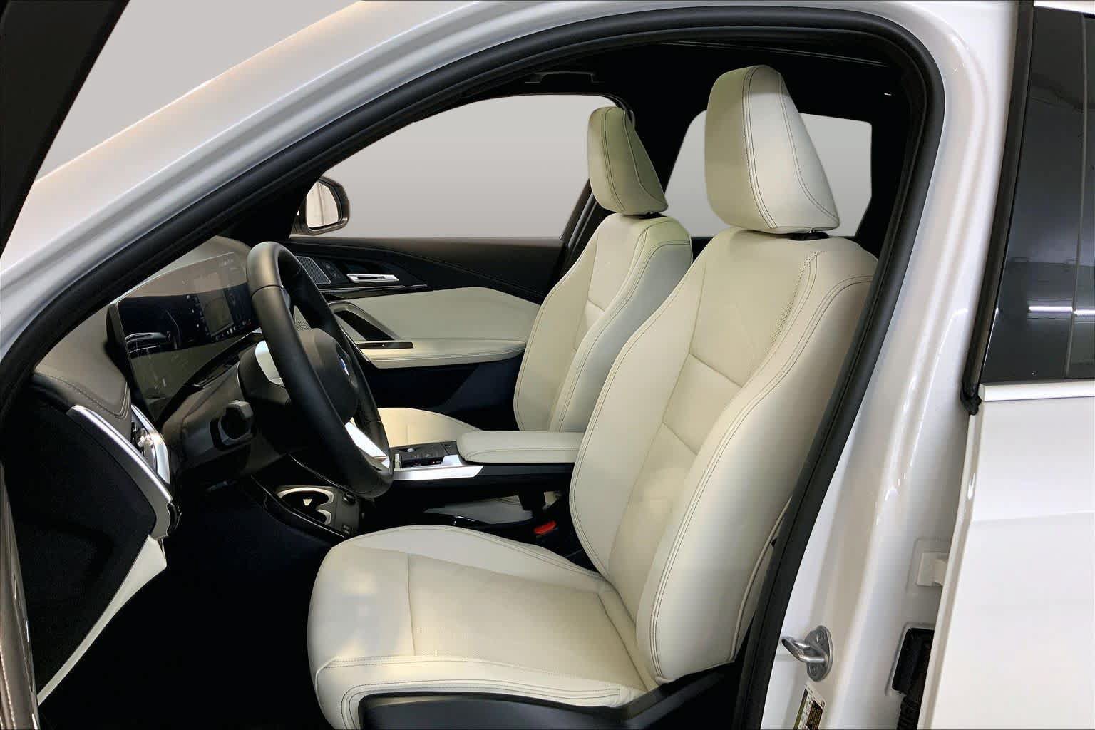 New 2026 BMW X1 xDrive28i w/ Convenience Package AWD/4WD image 9