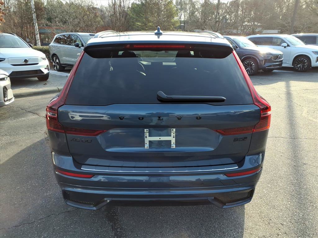 New 2026 Volvo XC60 B5 Ultra w/ Protection Package Premier AWD/4WD image 4