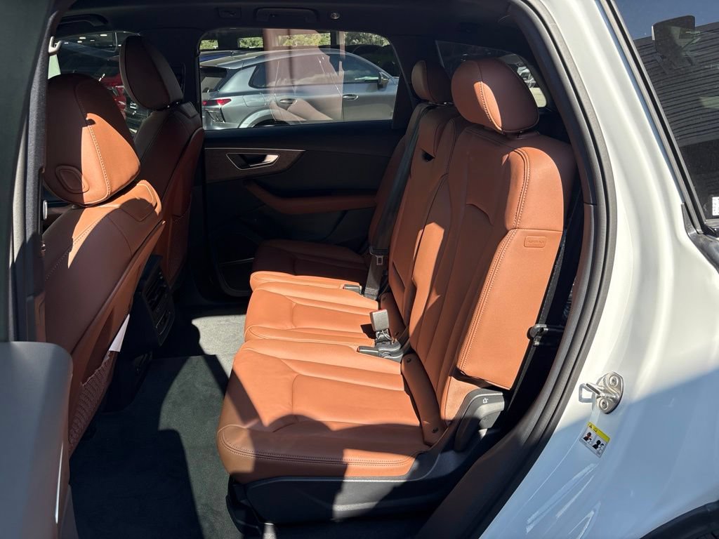 New 2026 Audi Q7 2.0T Premium AWD/4WD image 14