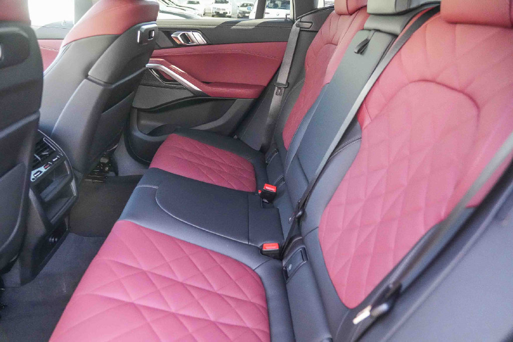 New 2027 BMW X6 M60i AWD/4WD image 19