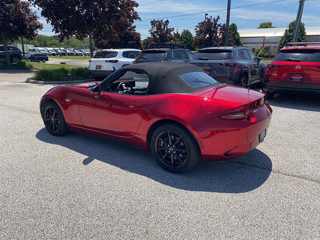 Certified 2025 MAZDA MX-5 Miata Sport RWD video 2