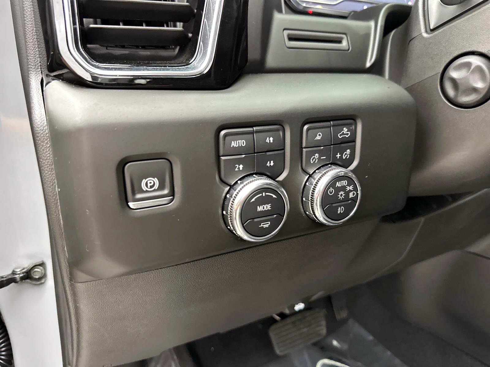 Used 2025 GMC Sierra 1500 Denali image 21