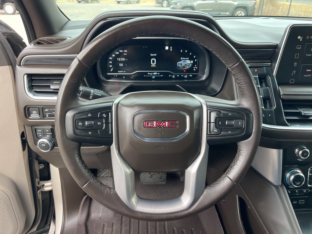 Used 2023 GMC Yukon SLT image 15