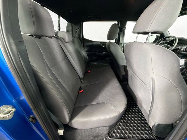 Used 2016 Toyota Tacoma TRD Sport AWD/4WD image 27
