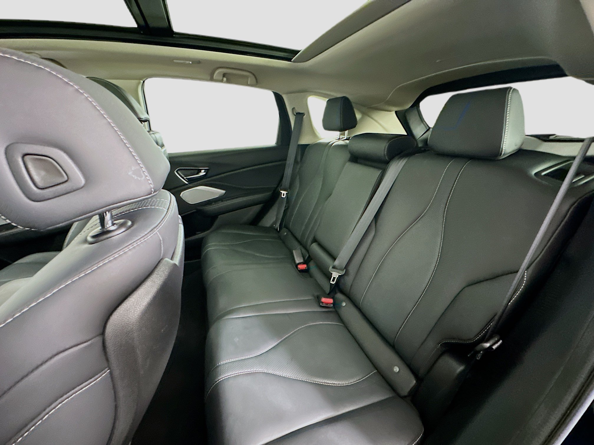 Used 2022 Acura RDX w/ Technology Package FWD image 27