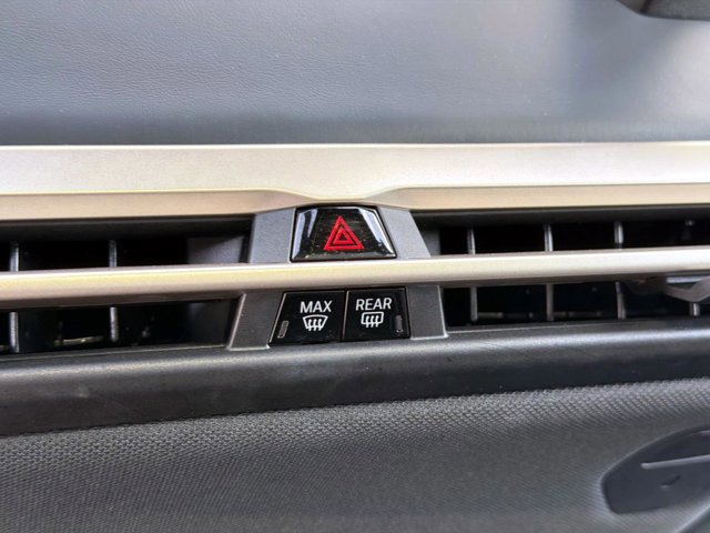 Used 2023 BMW iX M60 image 26